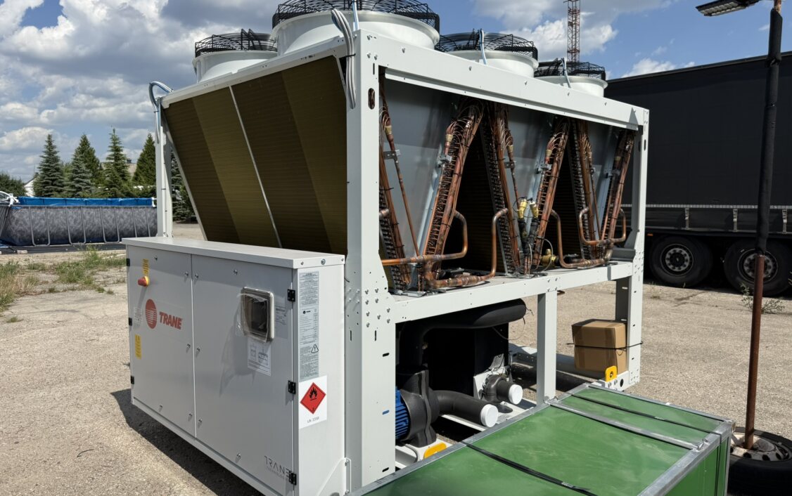 Industrial heat pumps